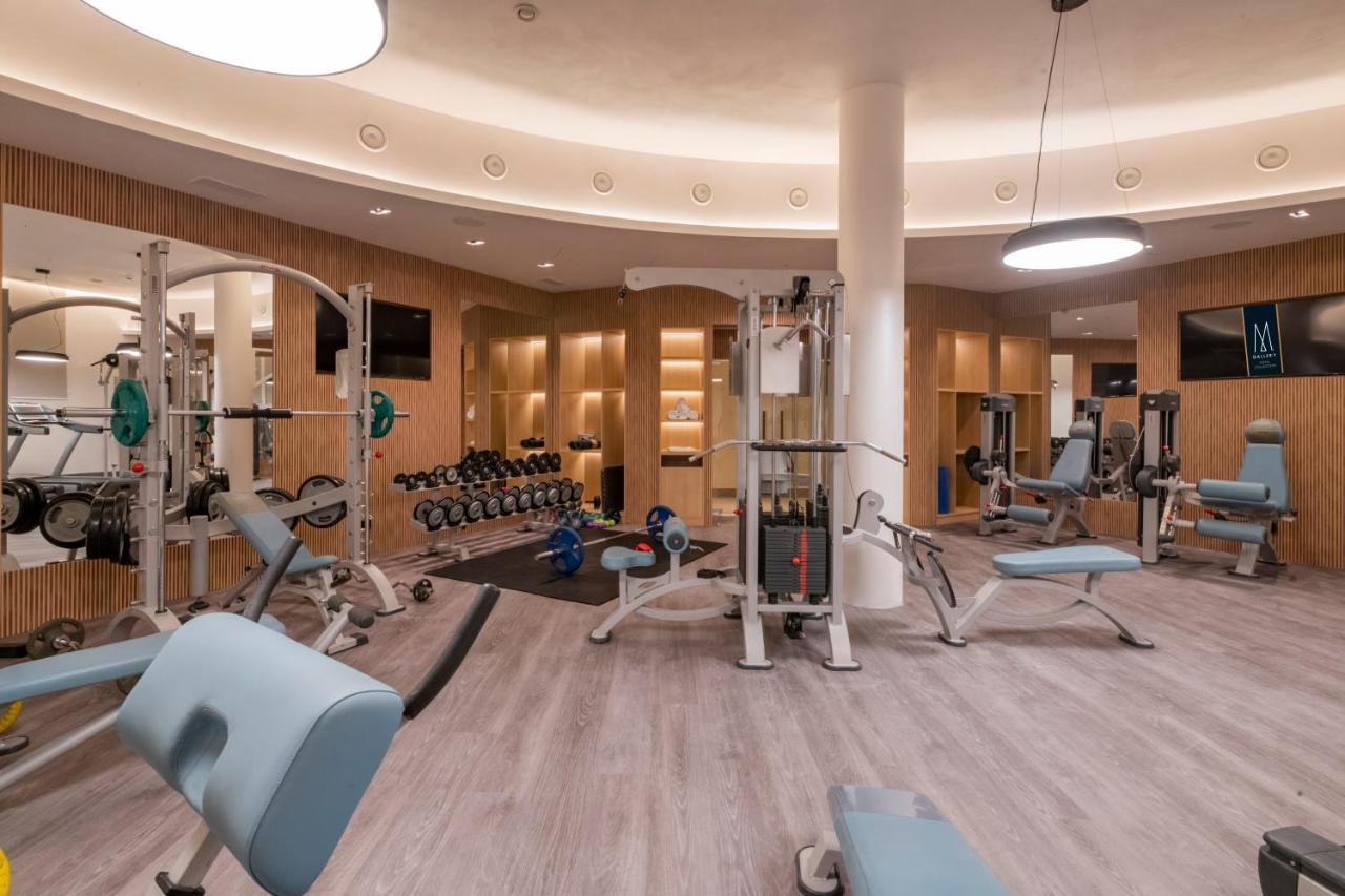 โรงแรมแมซอง โซเฟีย ภายนอก รูปภาพ The gym at the hotel