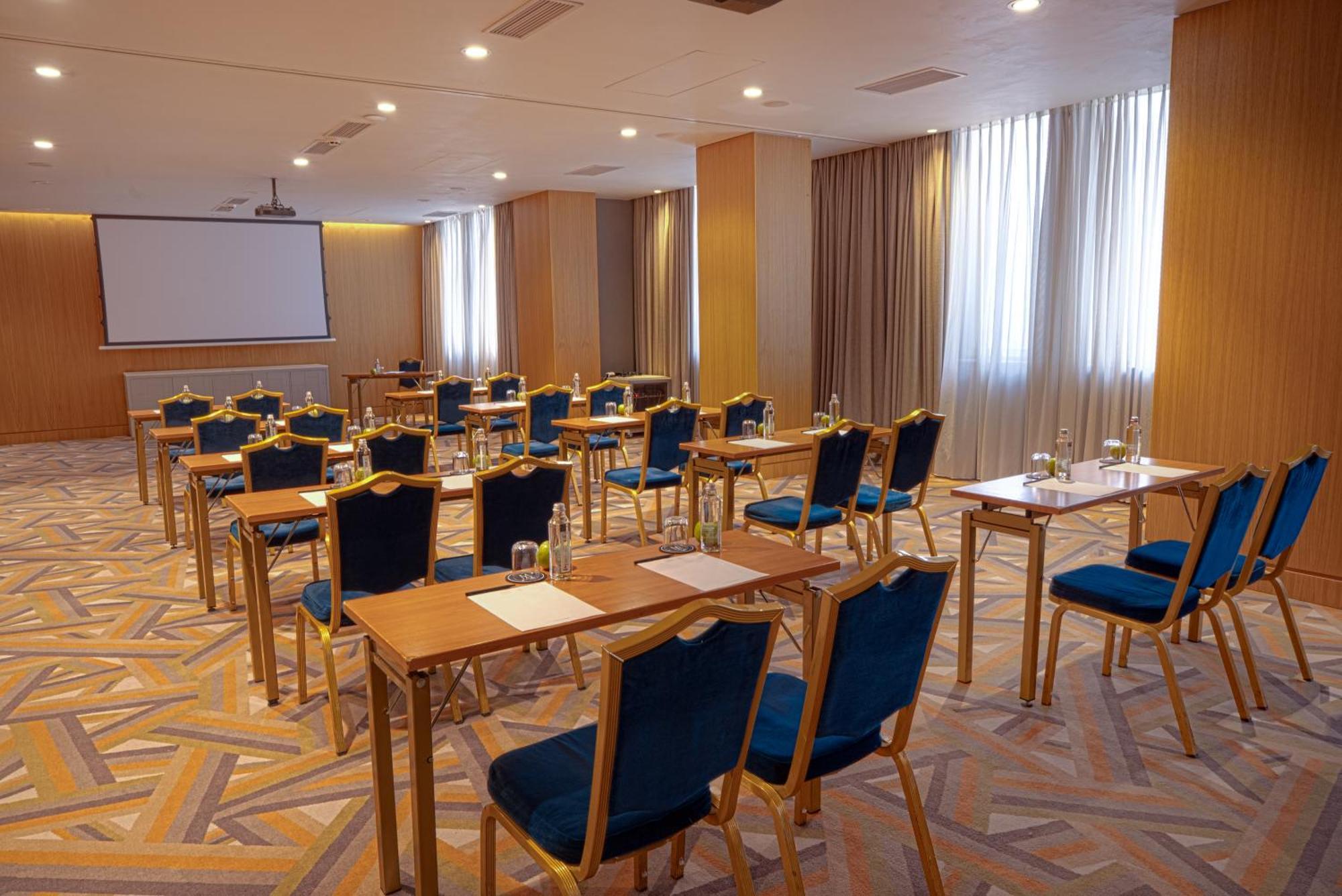 โรงแรมแมซอง โซเฟีย ภายนอก รูปภาพ Meeting room