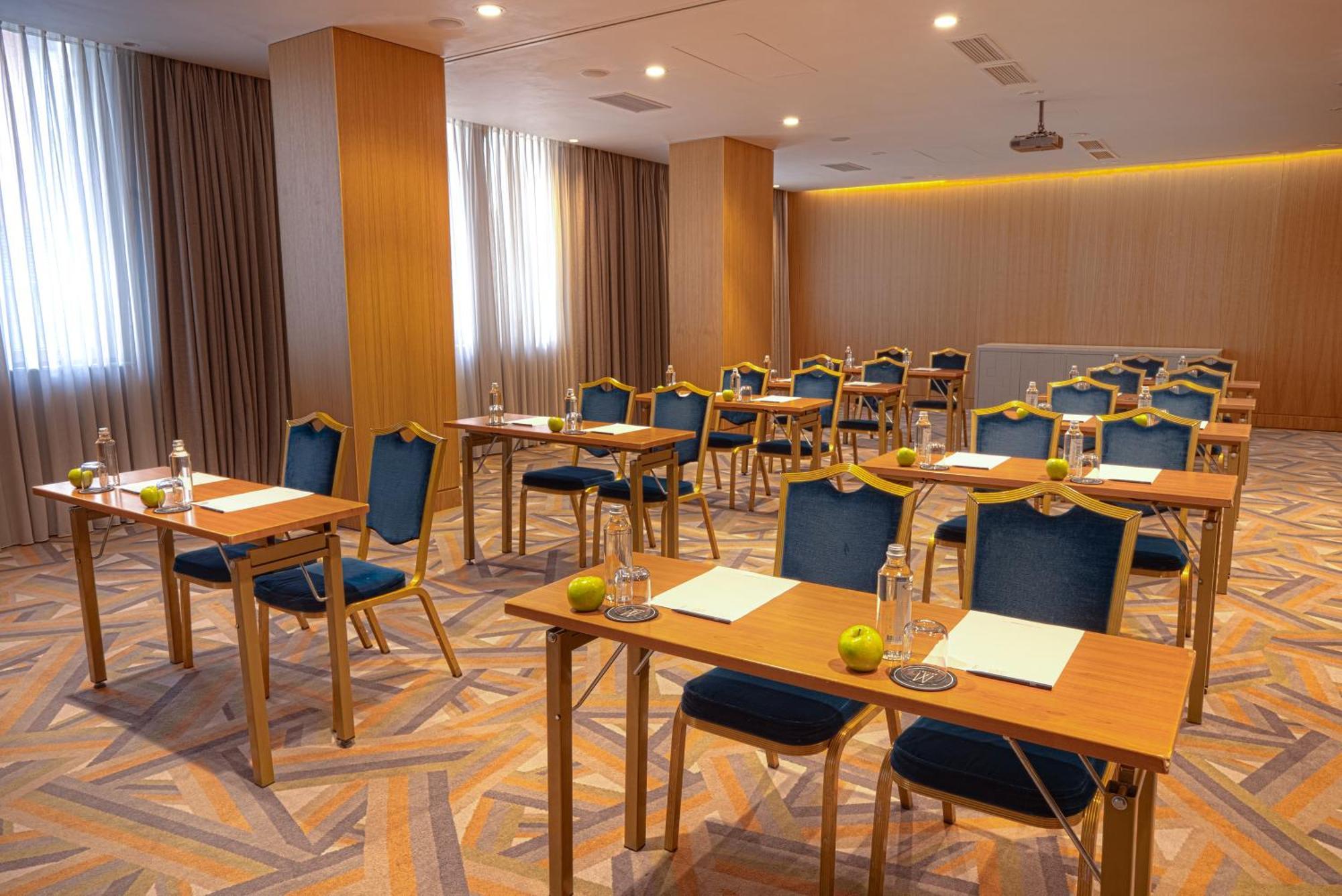 โรงแรมแมซอง โซเฟีย ภายนอก รูปภาพ Meeting room